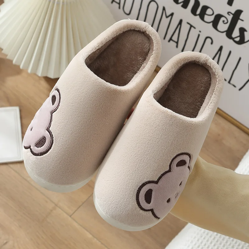 Купи Winter Home Cartoon Animal Funny Slippers Warm Plush Home Coral Fleece Thick-Soled Slipper Couples Women Man Bedroom Floor Slide за 941 рублей в магазине AliExpress