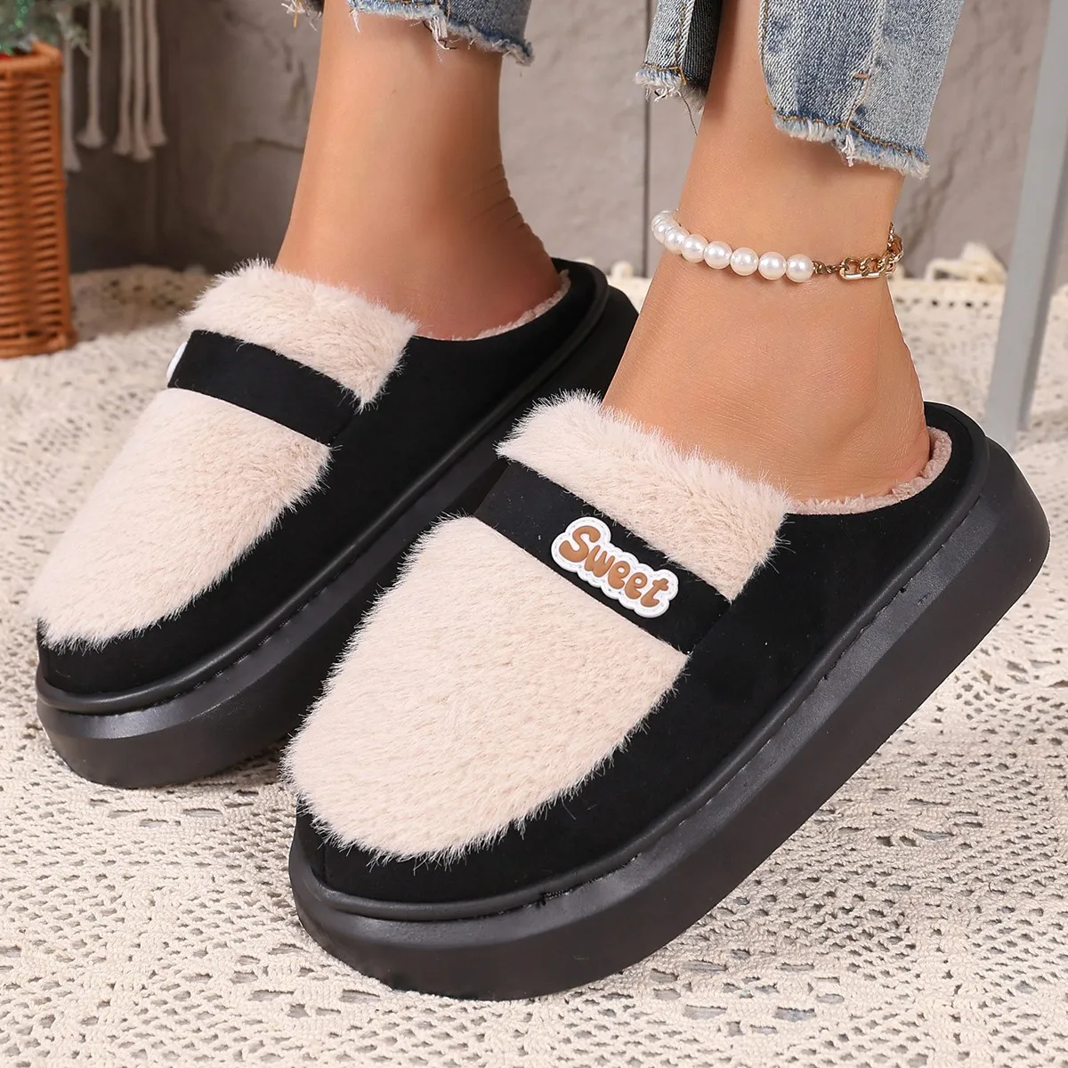 Новые женские ботинки с круглым носком и нескользящие повседневные тапочки