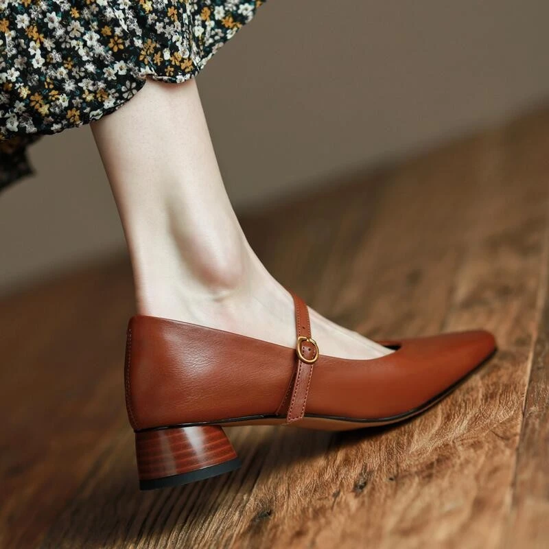 

Women's Shoes Flats Simple Temperament Summer 2022 New Fashionable Soft Girl Grandma Leather Shoes Strap Platform Chunky Shoes