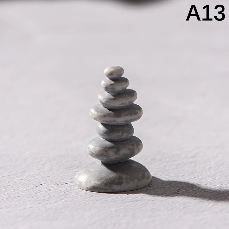 

Миниатюрный каменный домик WHPHous