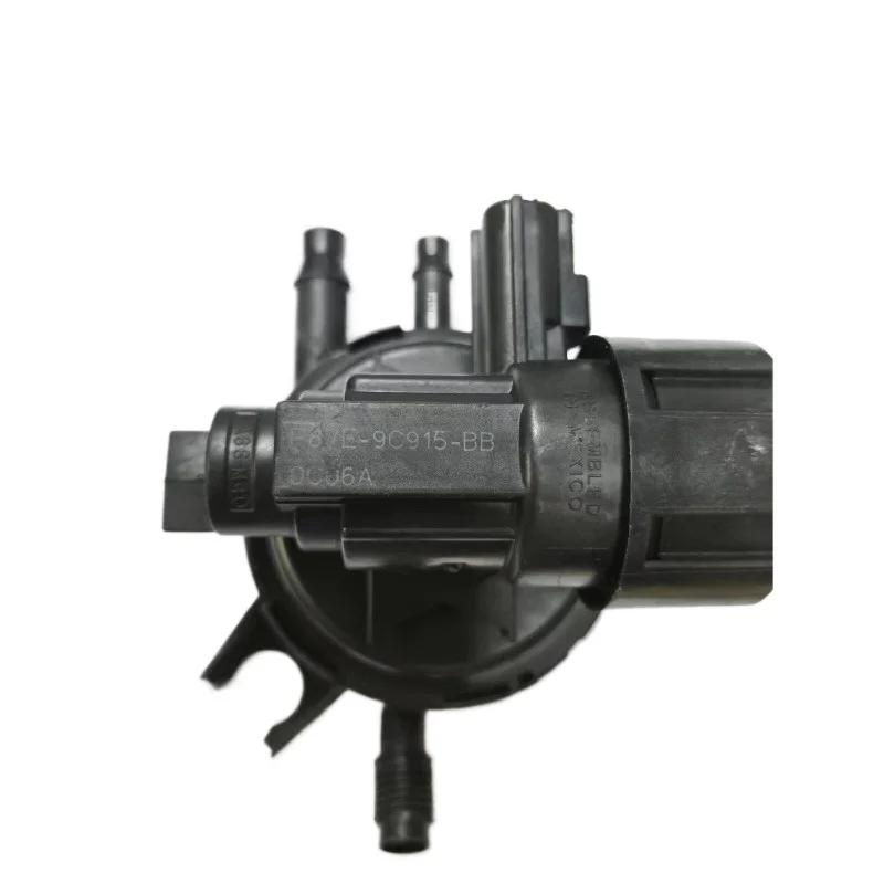 Фото F87E9C915BB CPC1083 Новый соленоид очистки канистры пара Carquest для LINCOLN (1) AVIATOR (1) 4.6L V8 (1) 2005 №2