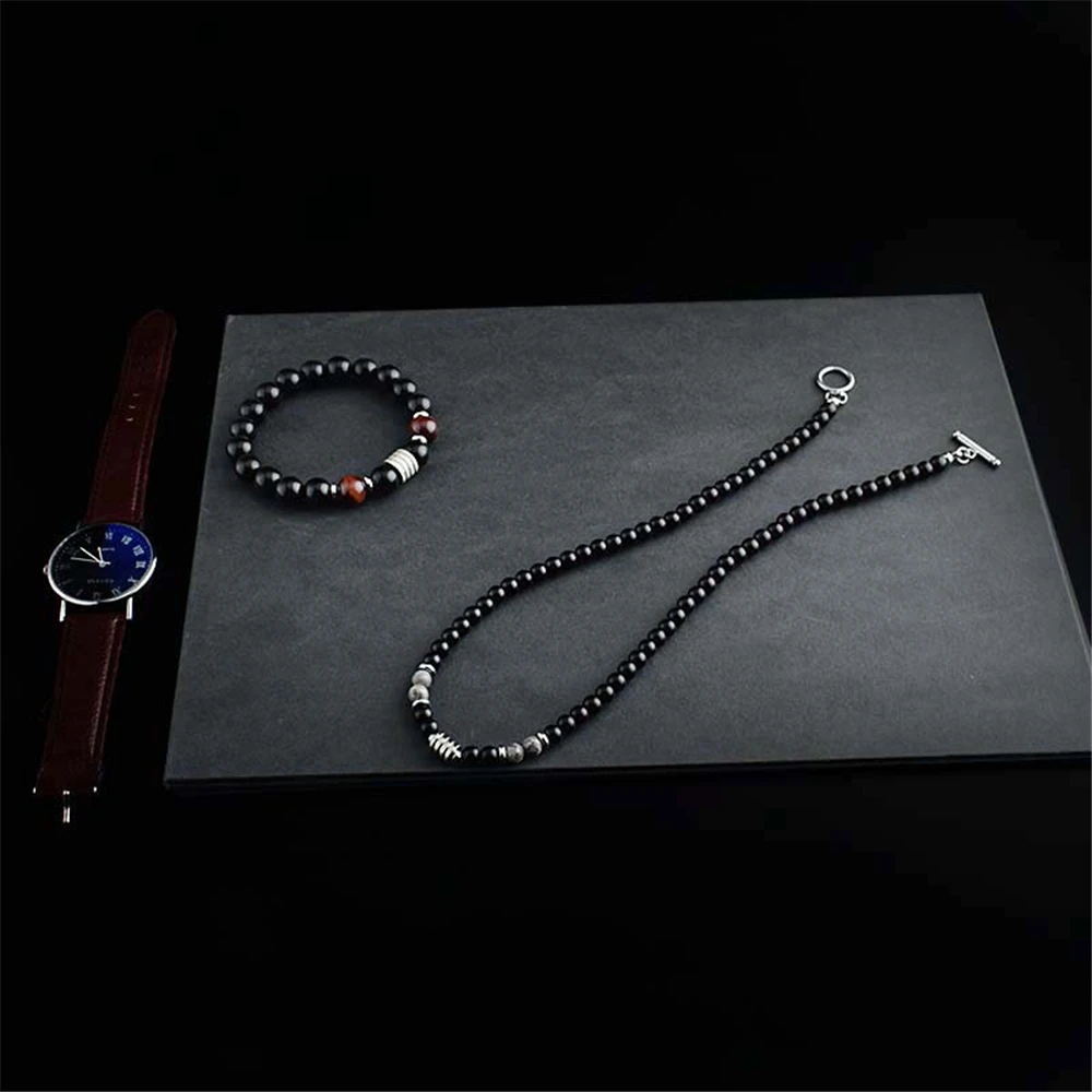 Мужское ожерелье из тигрового глаза