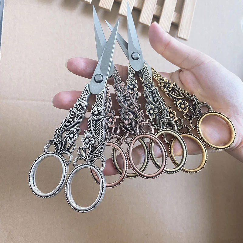 

15cm Floral Retro Style Sewing Scissors Embroidery Retro Dressmaker Tailor Shears Antique Scissors for Fabric Tool Needlework