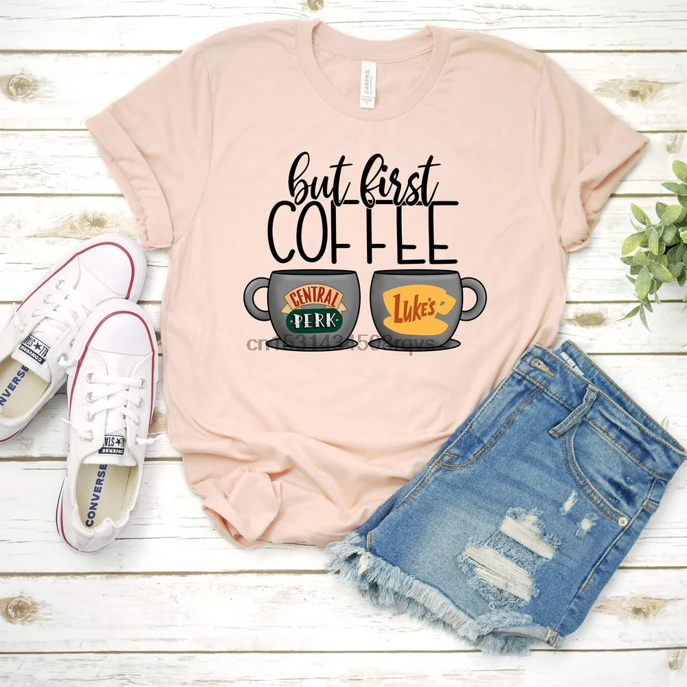 Классическая рубашка для телевизора оформление в виде роскошной закусочной