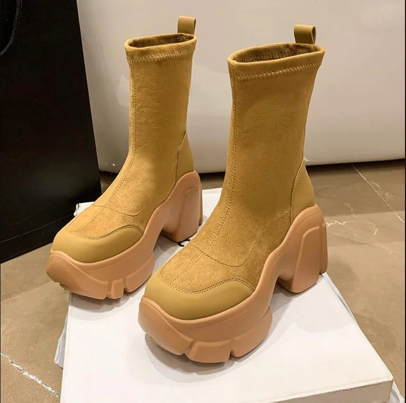 

Women Suede Flats Platform Chelsea Ankle Boots Winter New Fashion Thick Goth Casual Ladies Shoes Black Vulcanize Booties Bottes
