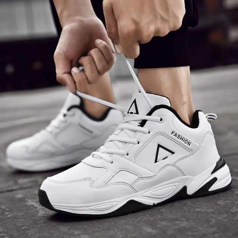

Running Shoes Man Combat Luxury Brand Men's Sports Shoes Designer Runners White Men's Sneakers Trainer Sport Shoes Men Tennis