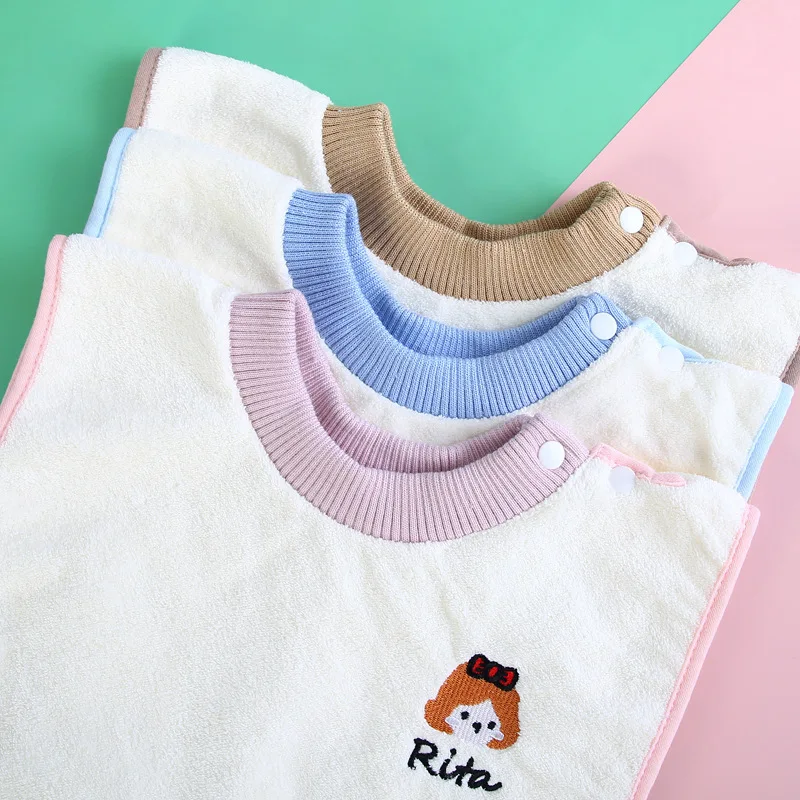 

Слюнявчик Детский многофункциональный водонепроницаемый с вышивкой и мультяшным рисунком