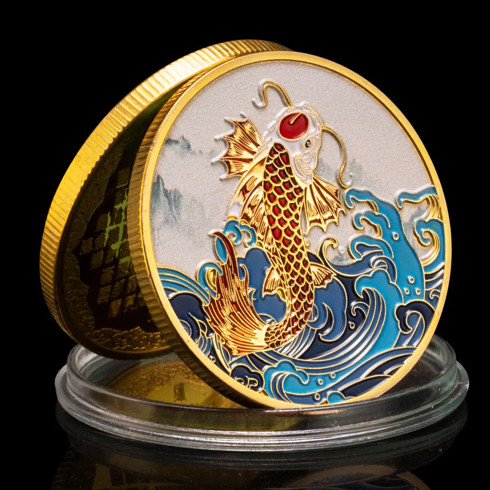 

Chinese Lucky Coin Fancy Carp Decorations Koi Souvenirs and Gifts Gold Plated Room Decor Commemorative Coins