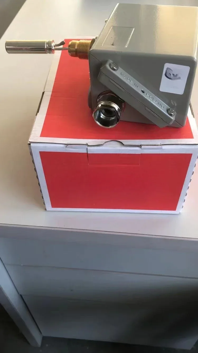 Датчик реле давления KPS KPS77 060 060L Контроллер 311866 060л 312166