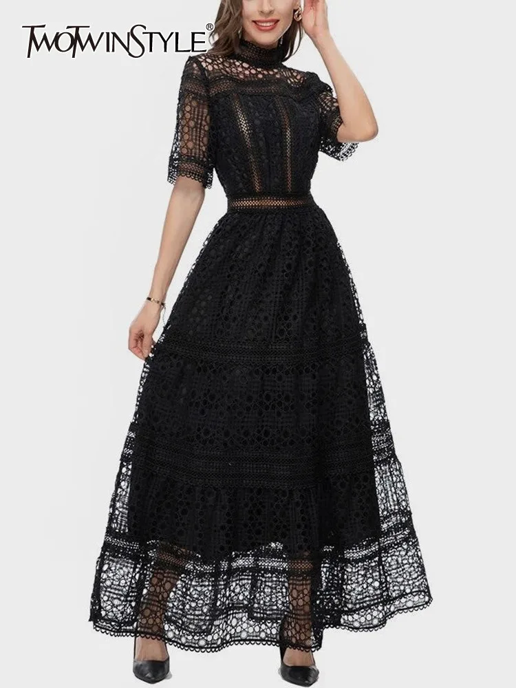 Женское винтажное платье TWOTWINSTYLE минималистичное с воротником-стойкой коротким