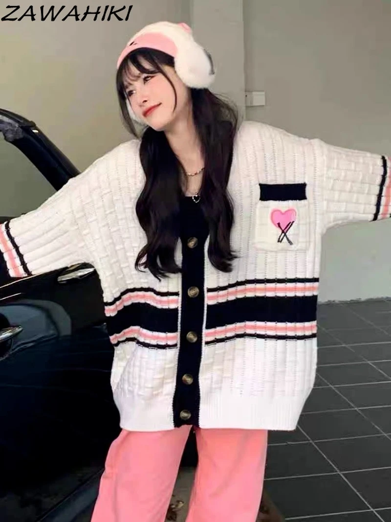 

Autumn Winter Heart Embroidery Thick Knitted Cardigan Loose Retro Button-up V-neck Sweater Coat Women Fashion Sweater