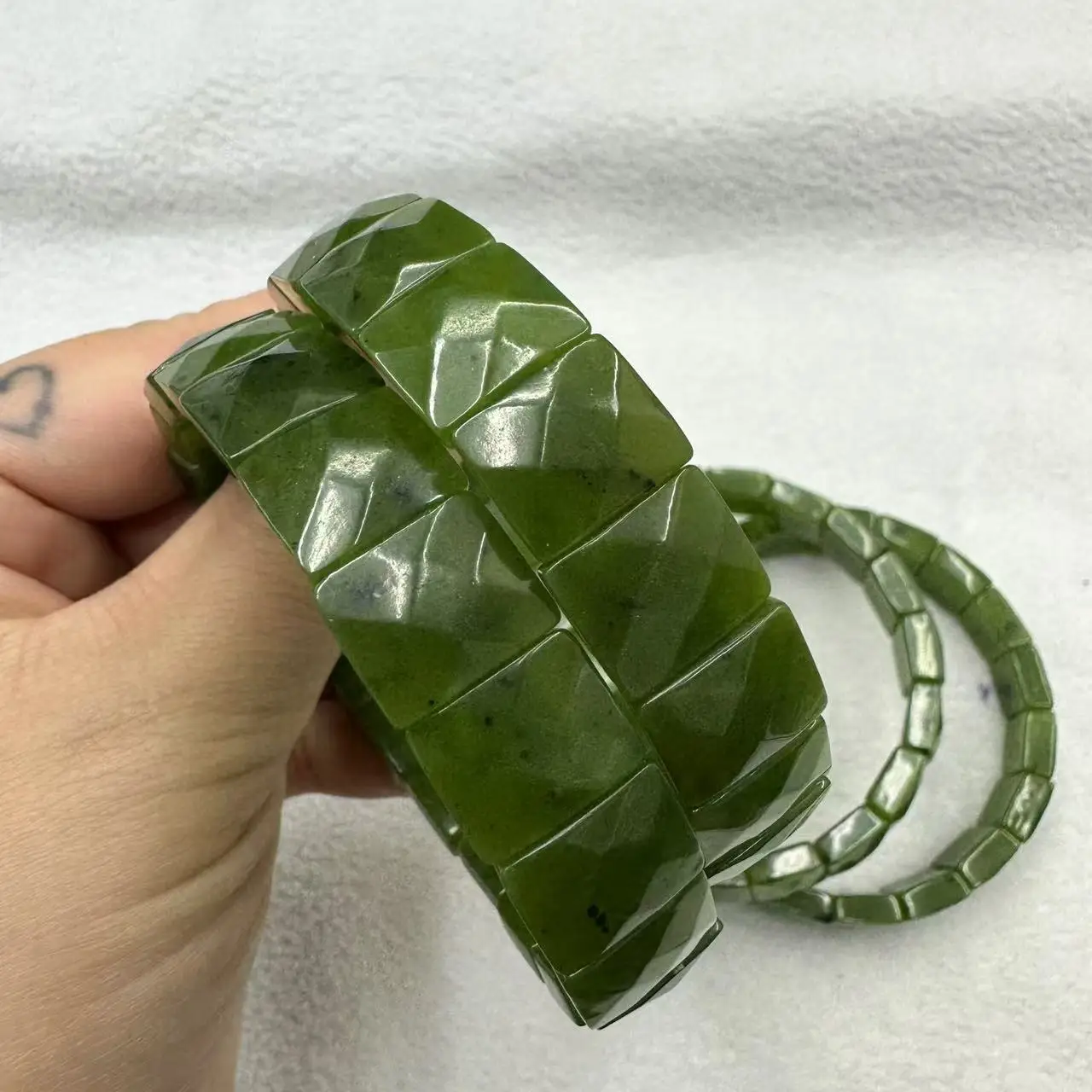 AAAA хорошее качество натуральный нефрит/канадский нефритовый камень браслет с