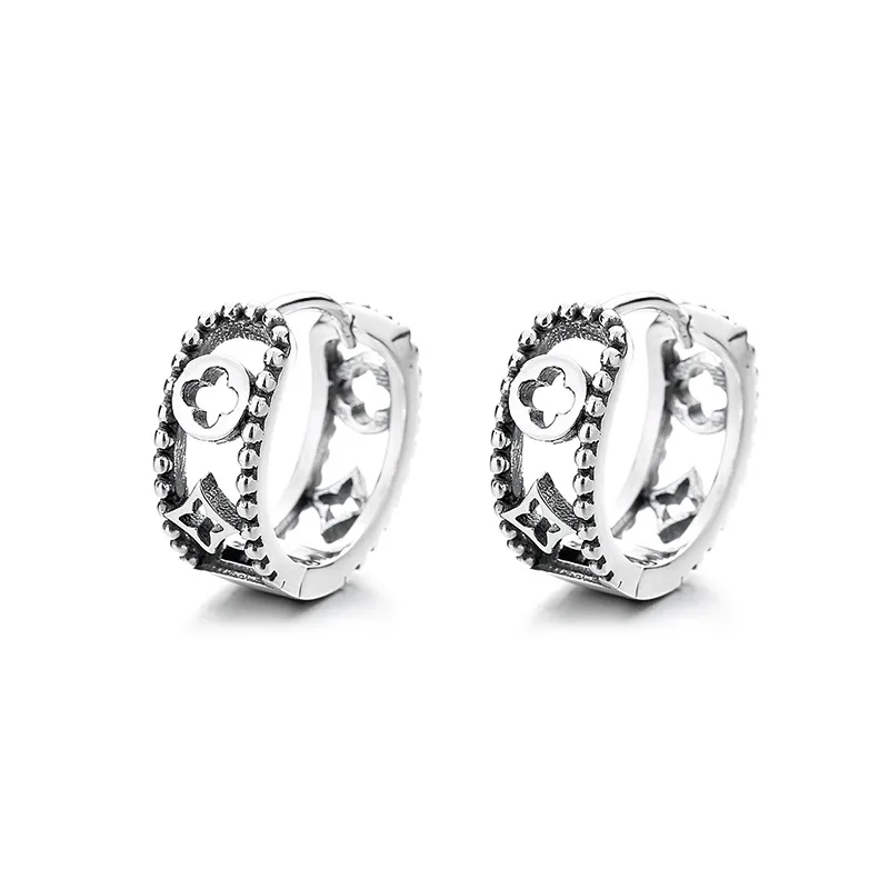 

S925 sterling silver small fresh printing pattern hollow creative irregular fashion earrings