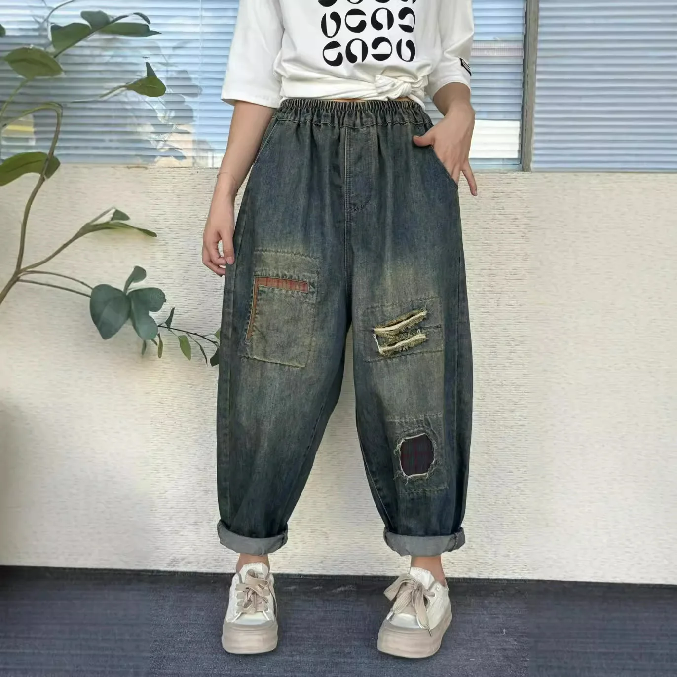 Брюки-султанки женские рваные в этническом стиле свободные джинсовые штаны