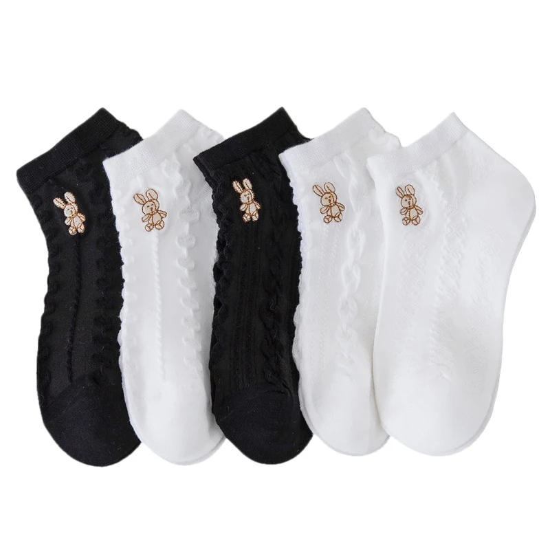Новинка 2022 модные однотонные дышащие женские носки с вышивкой в японском стиле