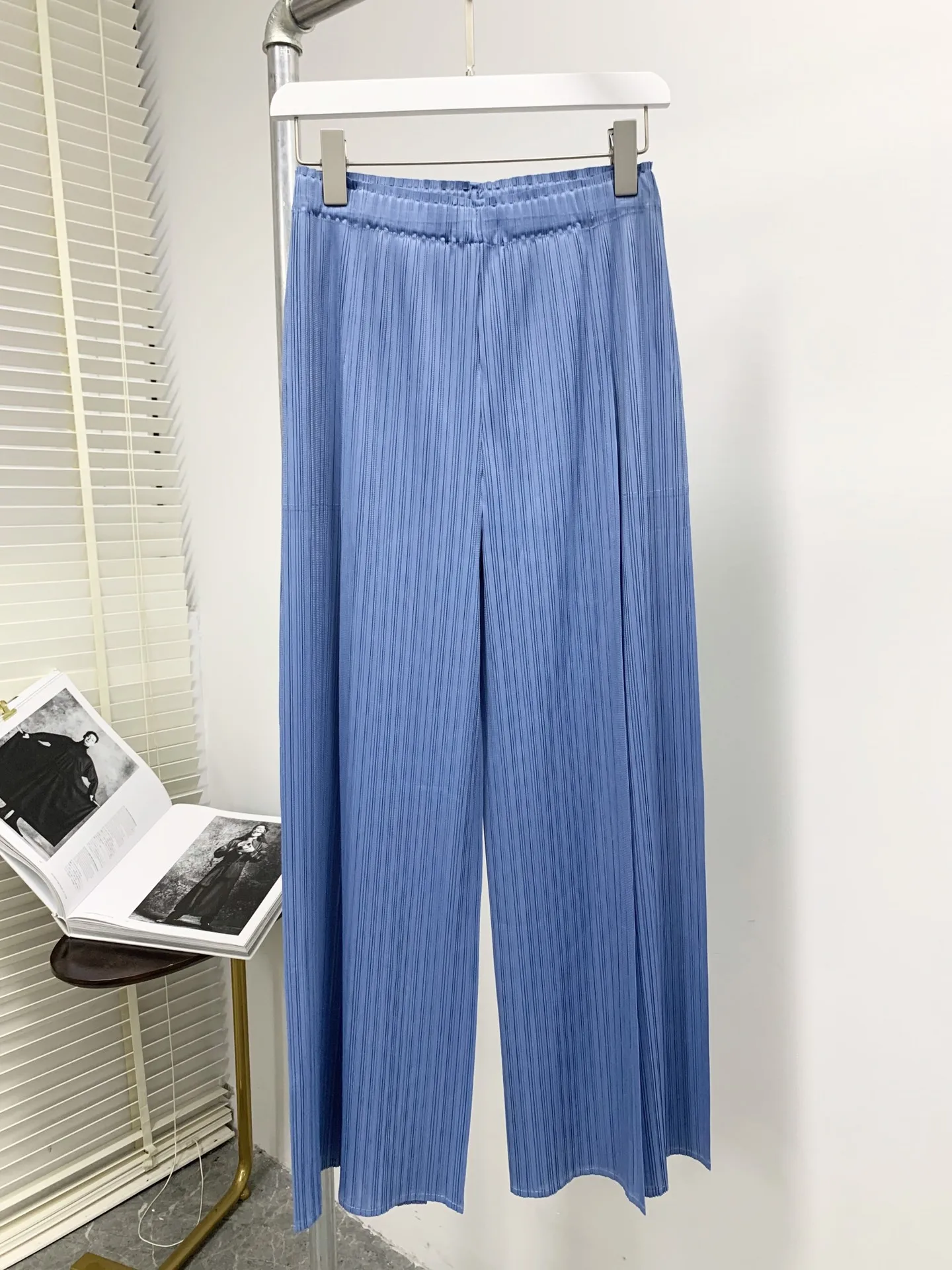 New women's clothing for spring and summer 2023 Solid Color Rib Fabric Loose Split Wide Leg Pants 0430