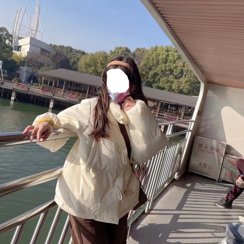 Рисунок 4 - Женские утепленные куртки