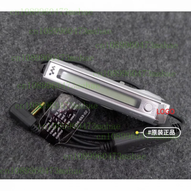 

Мини-диск MD-плеер Sony с дистанционным управлением RM-MC37LT и радиотюнером