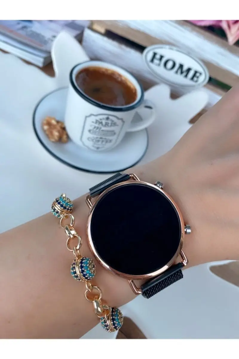 

Unısex steel digital wrist watch Trendy women's wrist watch Suitable for Any Wear