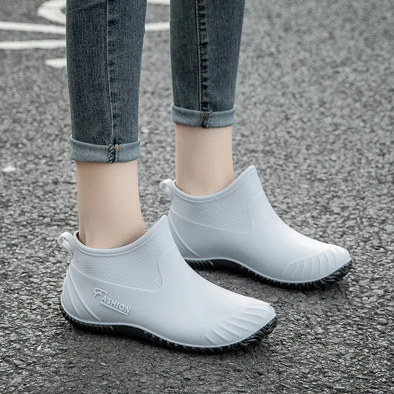Women's Waterproof Rainboots Low Ankle  Non-slip Warm Plush Cotton Shoes with Low Heel