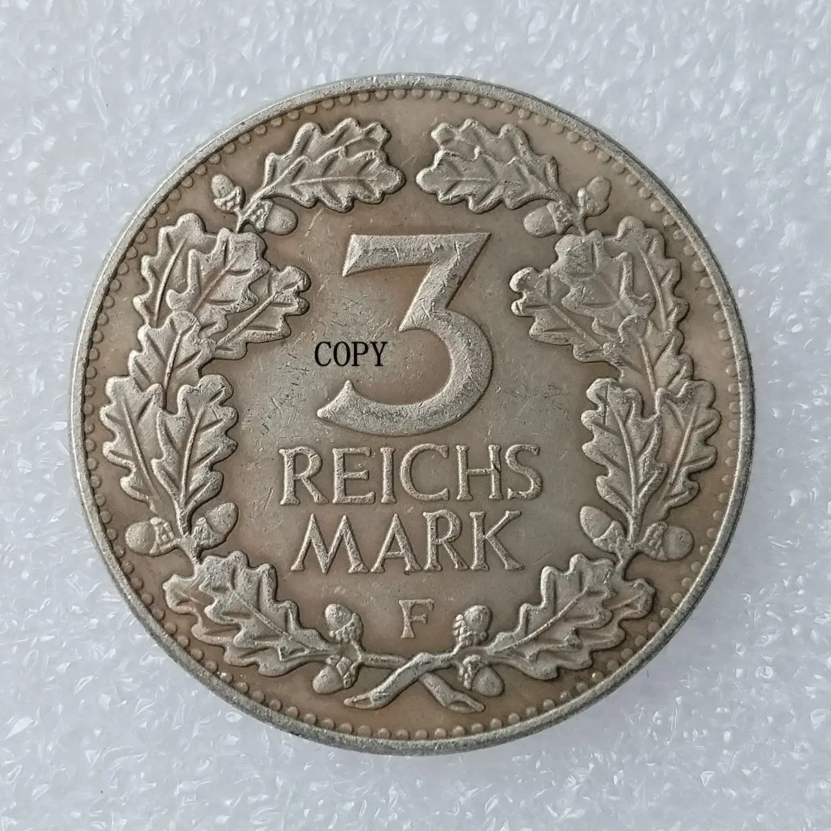 

Посеребренная декоративная монета Германии 3 рейхсмарка 1931-1933