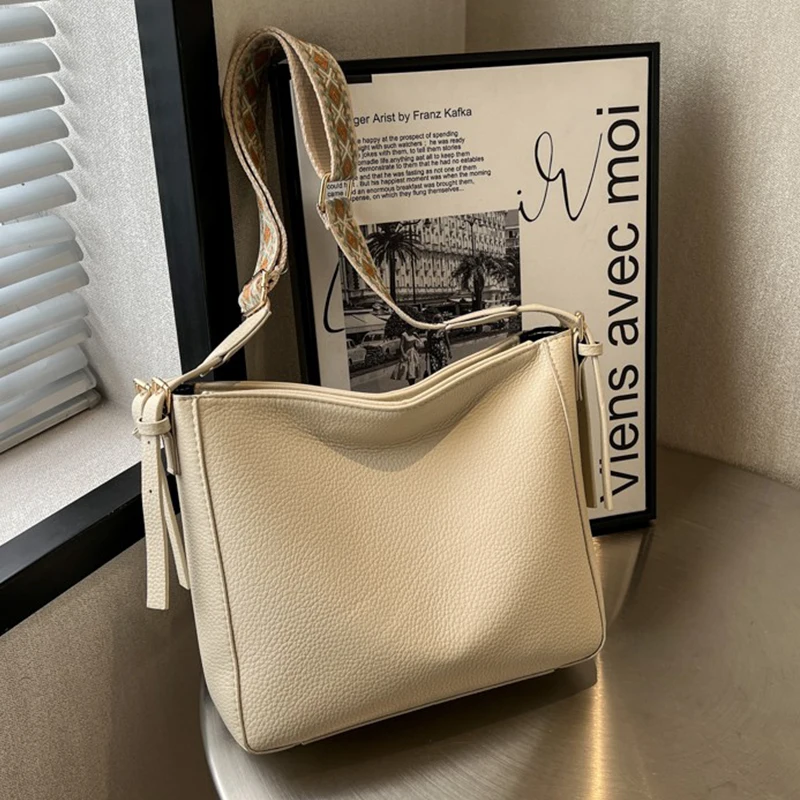 

Vintage Handbags for Women 2023 Designer Luxury Brand Crossbody Bags for Girls Simple Solid Color Shoulder Bag Square Bucket Bag