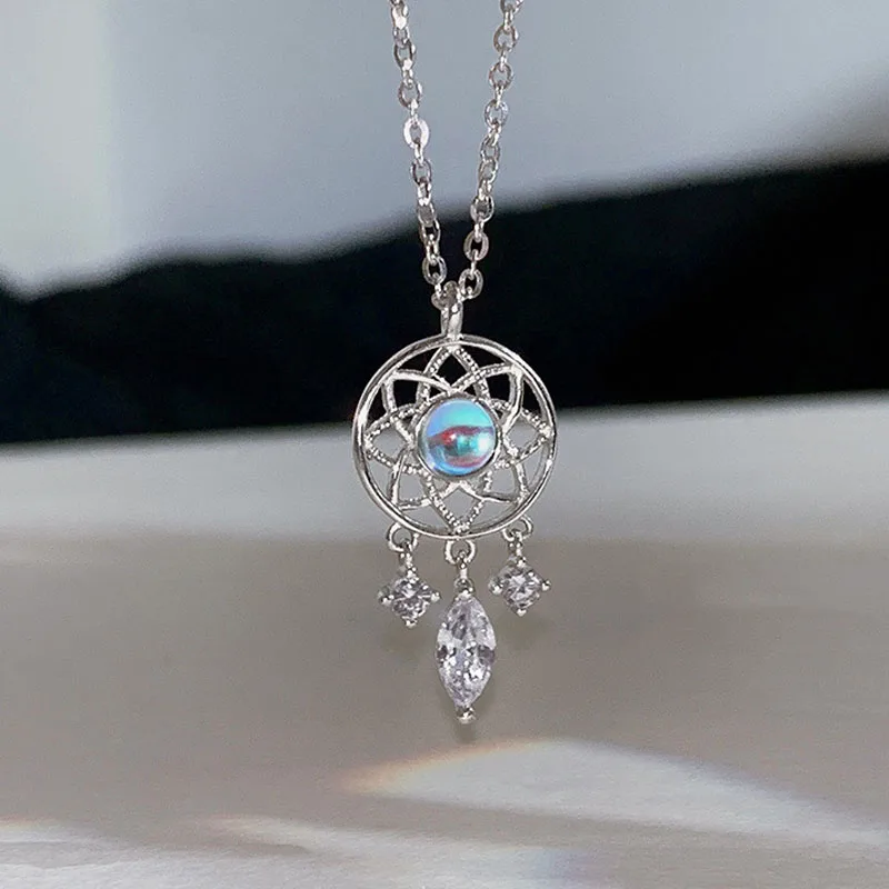 

Moonstone Dreamcatcher Choker Necklace for Women Teen Girls 925 Sterling Silver Dreamcatcher Pendant Necklace Jewelry