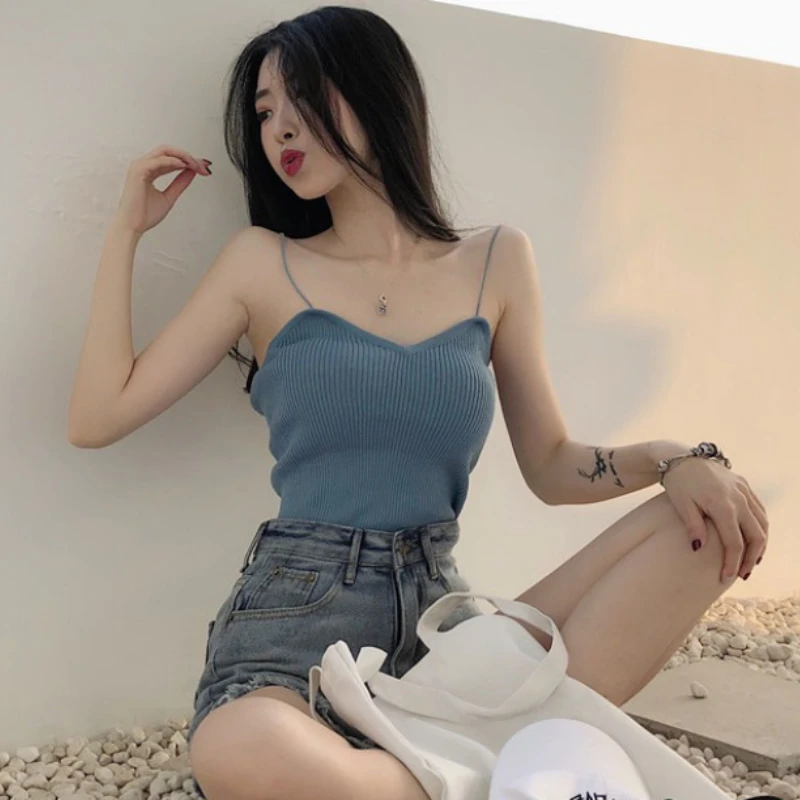 

2022 Spring and Summer New Solid Color Inner Bottoming Shirt Knitted Camisole Vest Women's Outerwear Trend