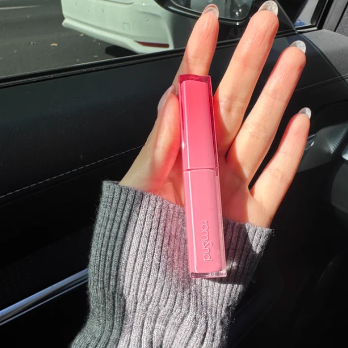 Фото Корейский тинт-стик Romnd Sheer Tinted Stick Solid Gloss Lip Jelly Lip Cream 5 мл, профессиональная косметика для губ, оригинал №2
