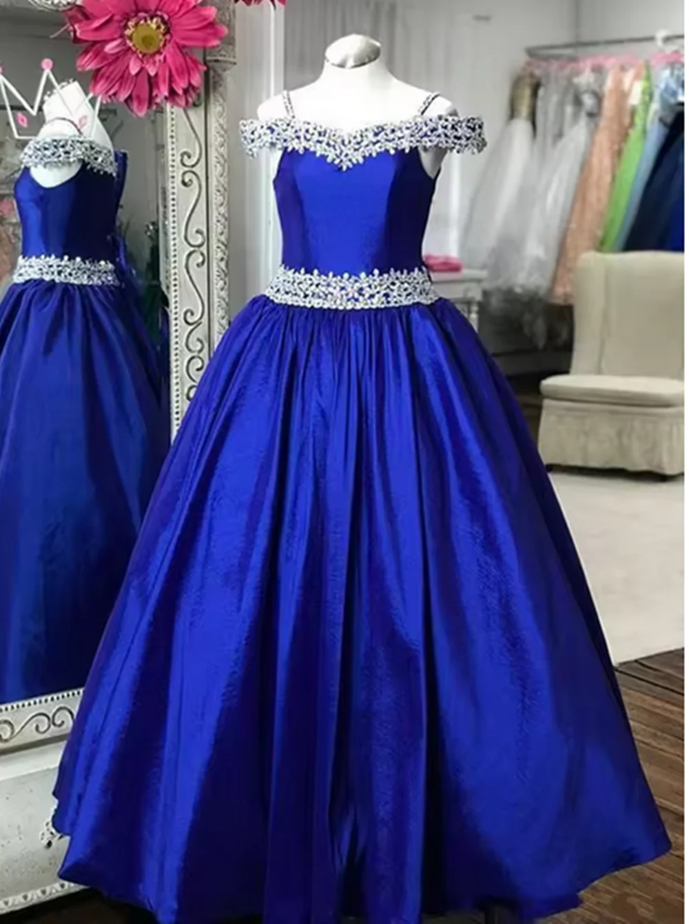 Потрясающие бледно-розовые платья для девочек в викторианском стиле на заказ