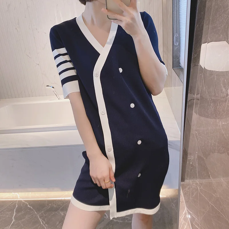 

TB New High-grade Temperament, Western Style Small Fragrance, Light Luxury, French V-neck T-shirt Knitted Dress, Minority Design
