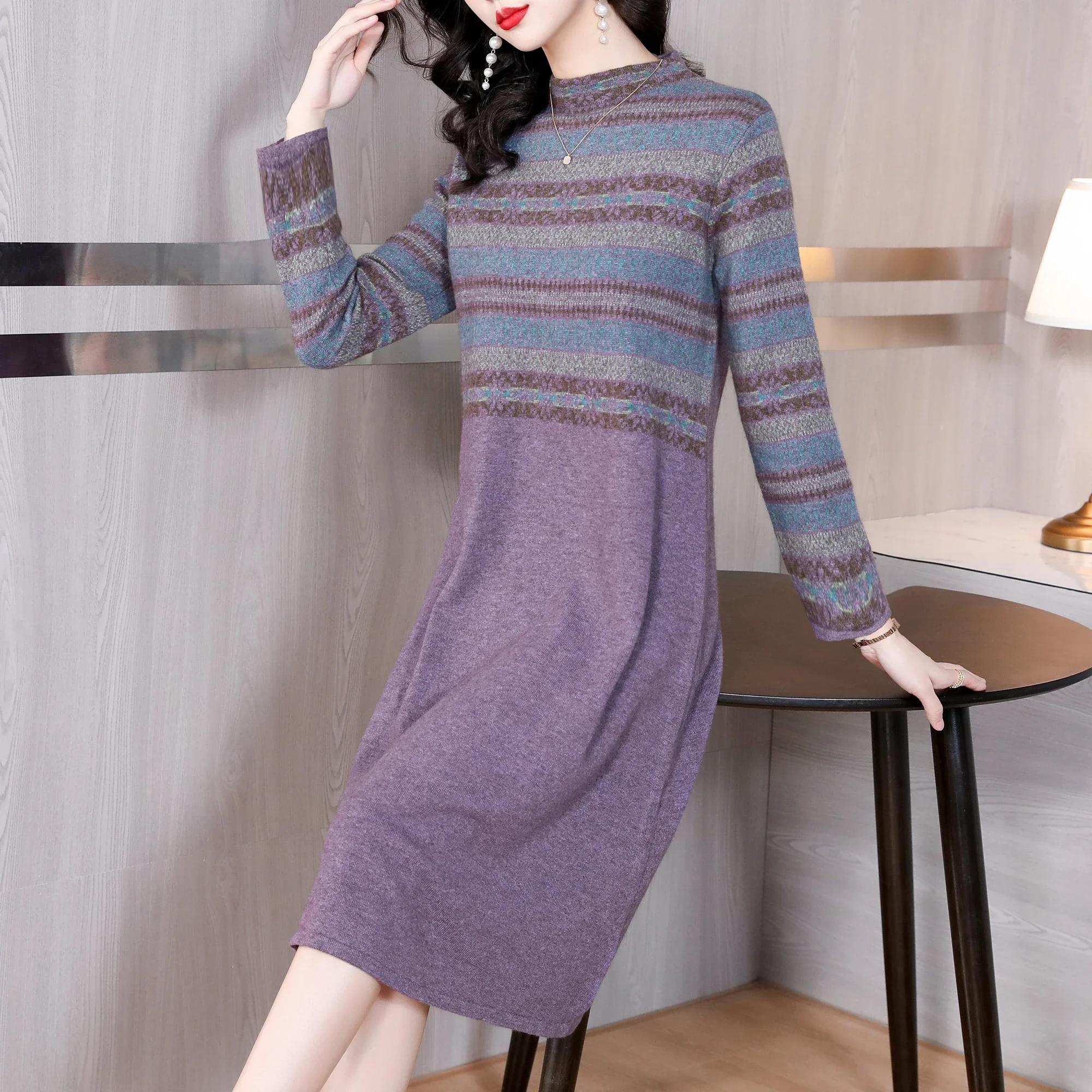Новинка 2024 осенне-зимнее женское свободное платье-свитер длиной до колена с