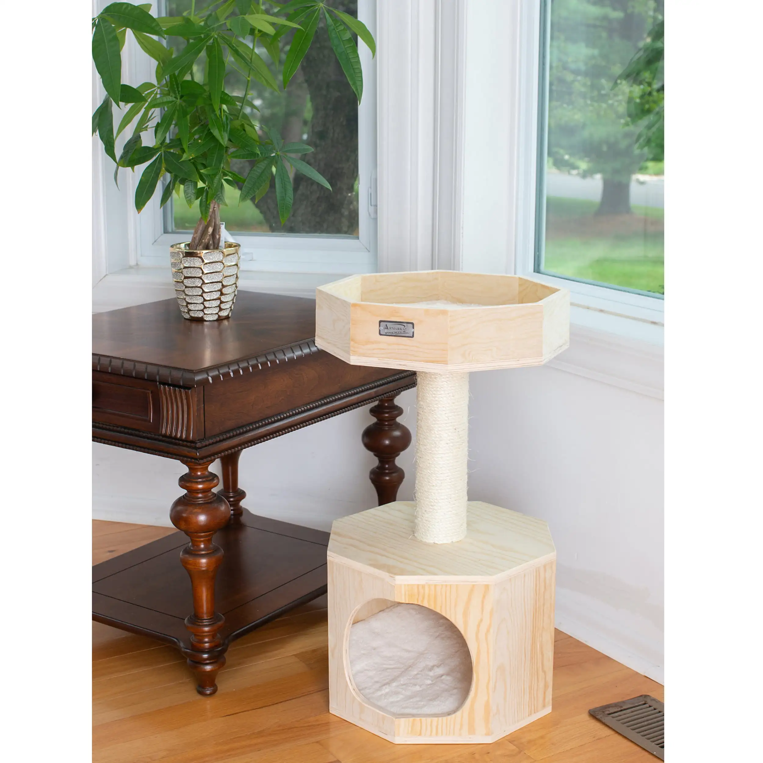 

Premium Pinus Sylvestris Wood,real wood Cat Tree S2906