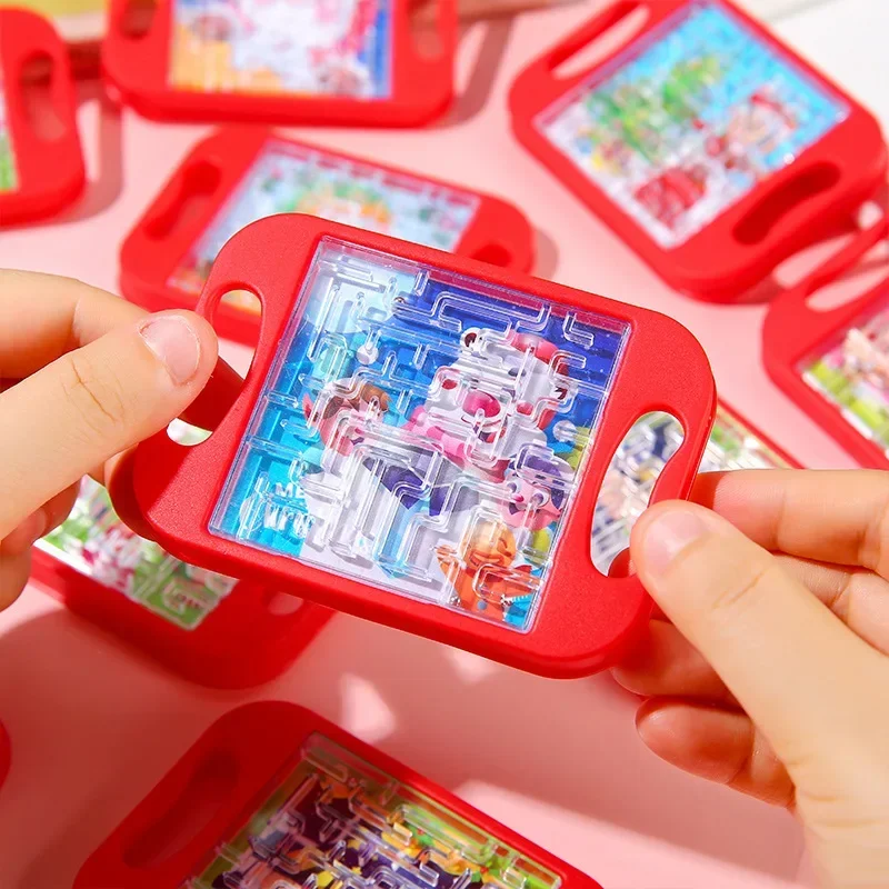 10 шт. мини-красный Санта-Клаус снеговик ручной балансирующий шарик лабиринт