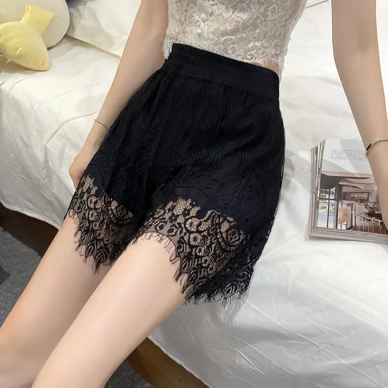 

Black Lace Shorts High Waist Elastic Waist Band Wide Hem Spring Summer Fashion Lady Short Pants
