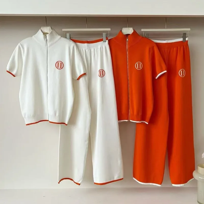 Новинка 2023 года одинаковые комплекты трикотажные модные из 2 предметов женский