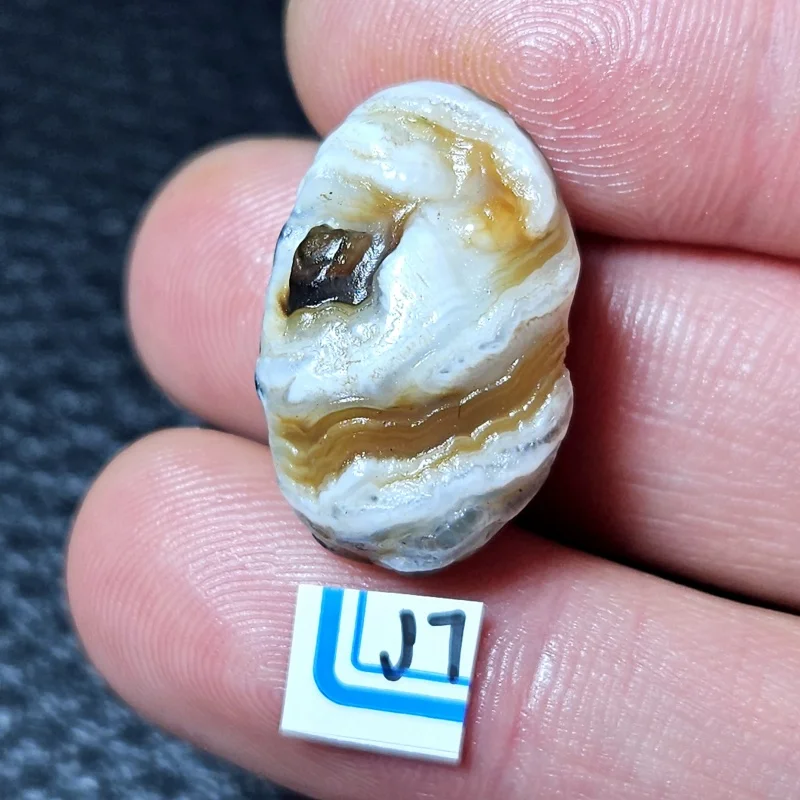 

Натуральный гобий камень для фэншуй