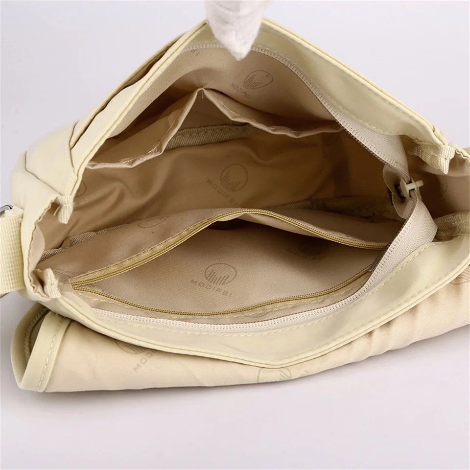 Fashion Women Nylon Shoulder Bags Crossbody Bag Waterproof Crossbody Bag Handbags Travel Shoulder Bags