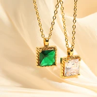 2022 new french vintage vintage emerald zircon pendant necklace copper gold plated 18k womens jewelry gift wholesale necklaces