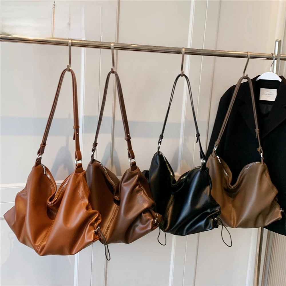 Trendy Slouchy Soft Big Shoulder Women Messenger Bags New 2023 Causal College Girls School Bookbags Crossbody Ladies Handbags