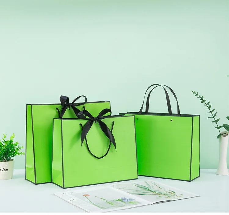 For Pajamas Clothes Books Packaging Gold Handle Paper Box Bags Kraft Paper Gift Bag With Handles