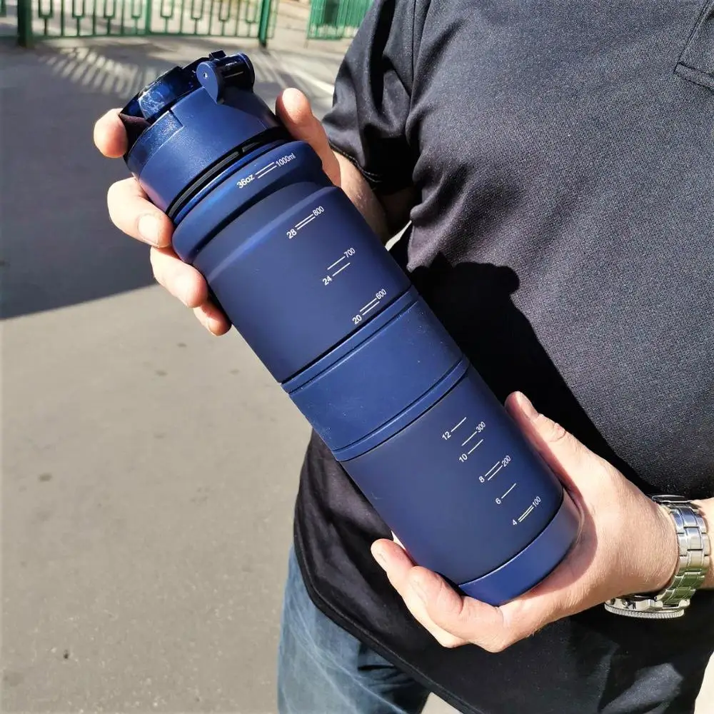 Protein Shaker Large Capacity Portable Plastic Sport Drinkin