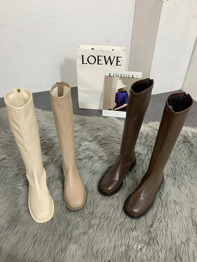 

2022 Autumn and Winter new fashionable and versatile low heel solid color ladies boots 3600
