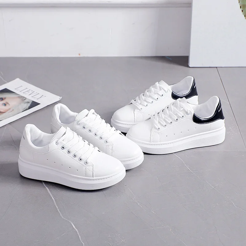 

British Style Shoes 2022 Fashion Women's Mixed Colors Casual Female Sneakers Round Toe Flats Clogs Platform Preppy Cross Modis S