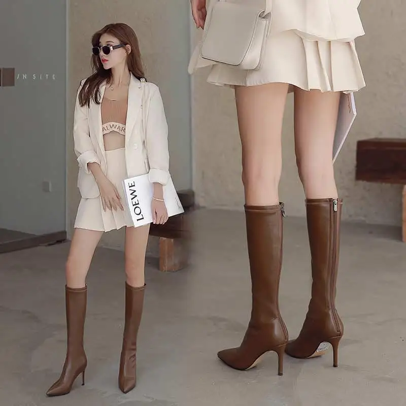 

Autumn 2022 New Brown Women's Leather High-heeled Boots, High-heeled Boots with Pointed Rear Zipper, Thin Heel and Knee-length.