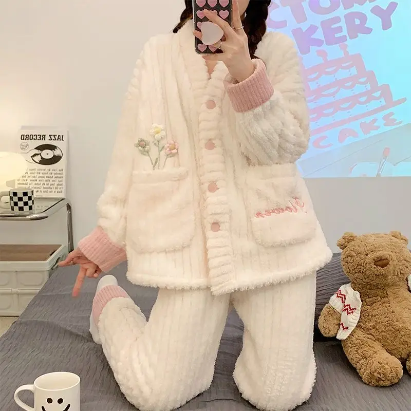 

Floral Sleepwear Women Pajamas Set Winter Fleece Velvet 2 Piece Pant Home Suit Fluffy Korean Piiama Appliques Warm Night Wear