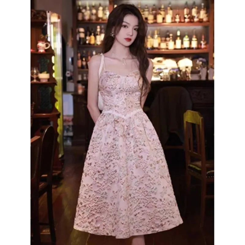 

2023 New Light Luxury Sexy Summer Dresses Women Strapless Sleeveless High Waist Party Dress Female Fashion Clothing