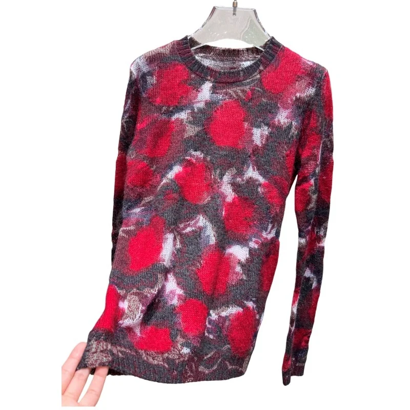 Свитер из смесовой шерсти мохера с цветущим градиентом полые контрастные цвета