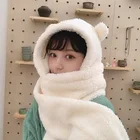 Модные зимние женские облегающие шапки 2022 Новинка теплые шапки с милыми медвежьими ушками Повседневная плюшевая шапка шарф Набор повседневные однотонные женские шапки подарок