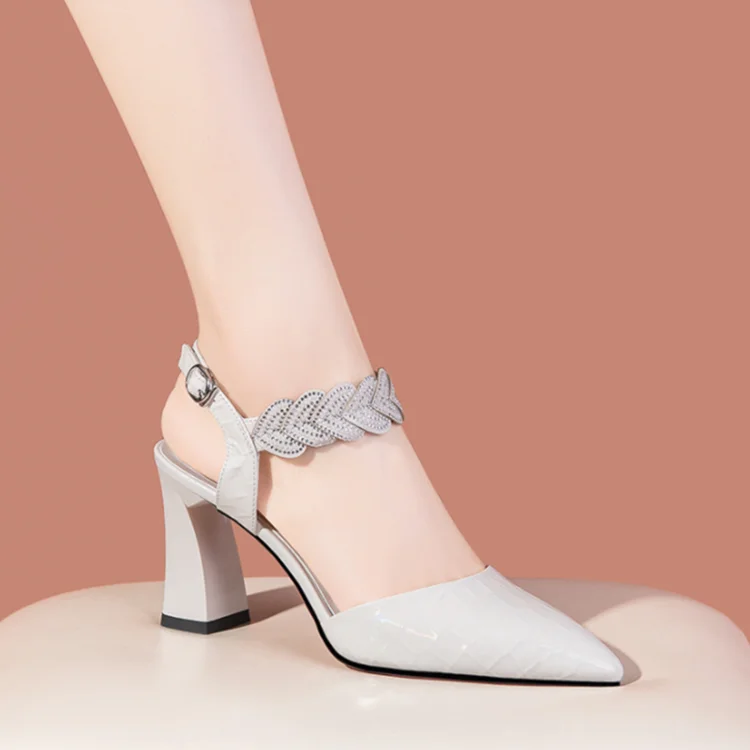 

Женские повседневные перфорированные туфли, бежевые классические удобные туфли из искусственной кожи на высоком каблуке средней высоты, в...